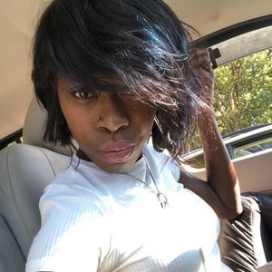 Meet your Posher, Consuella